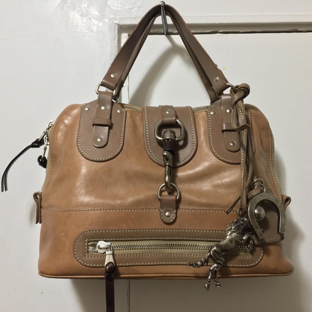 Chloe’ Kerala Equestrian Leather Handbag. 100% authentic.in a great condition